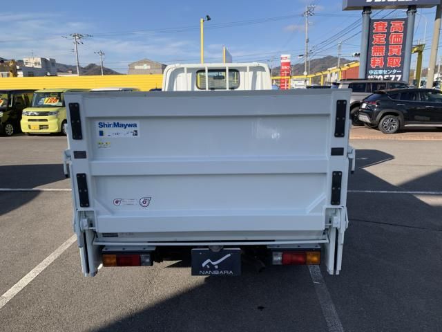 MITSUBISHI CANTER 2013