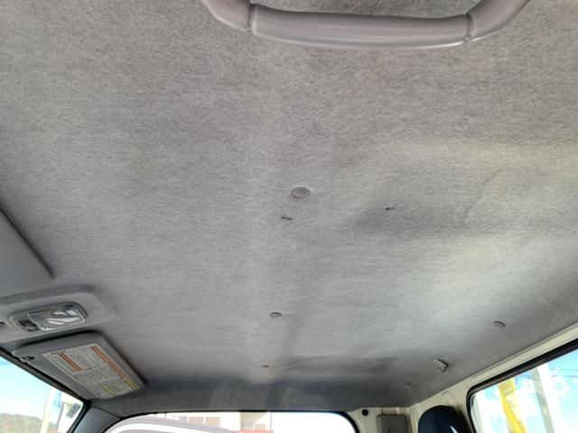 MITSUBISHI CANTER 2013