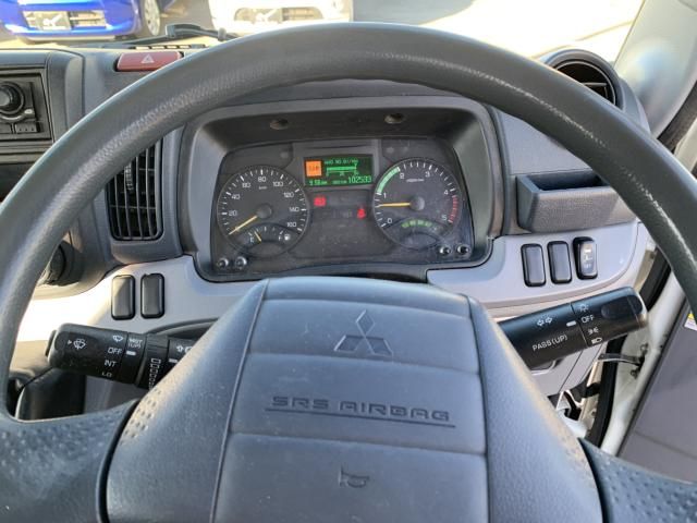 MITSUBISHI CANTER 2013