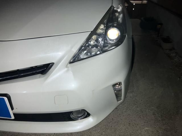 TOYOTA PRIUS Alpha 2014