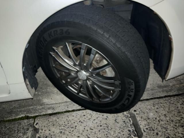 TOYOTA PRIUS Alpha 2014