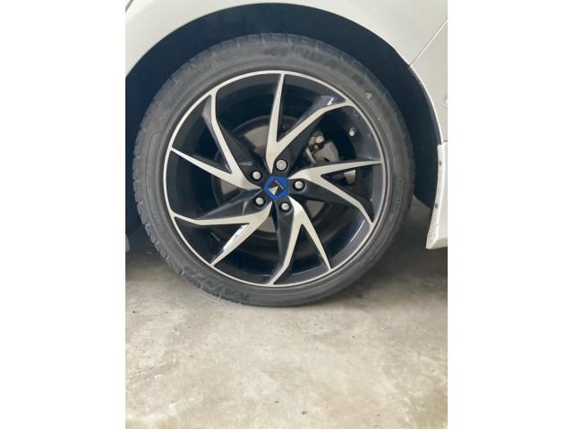 TOYOTA PRIUS PHV 2021