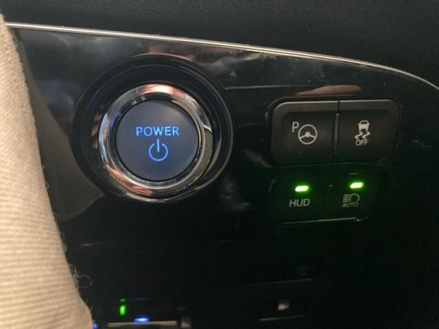 TOYOTA PRIUS PHV 2021