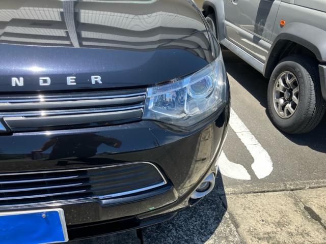 MITSUBISHI OUTLANDER PHEV 2013