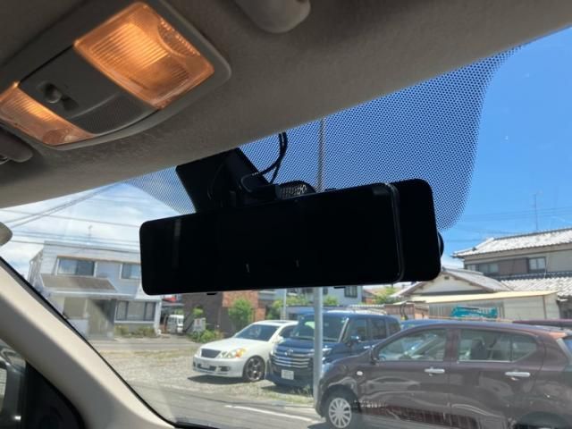 MITSUBISHI OUTLANDER PHEV 2013