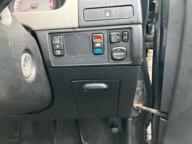 DAIHATSU MOVE CUSTOM 2005