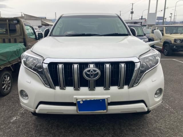 TOYOTA LANDCRUISER PRADO 2017