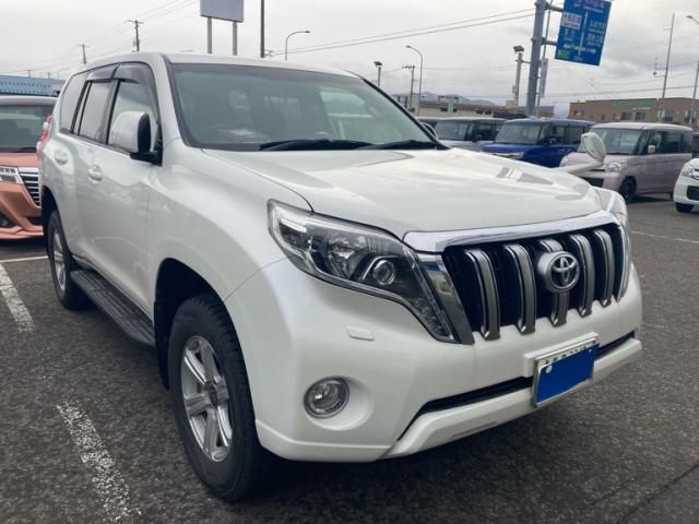 TOYOTA LANDCRUISER PRADO 2017
