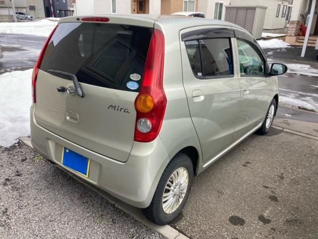 DAIHATSU MIRA 2009