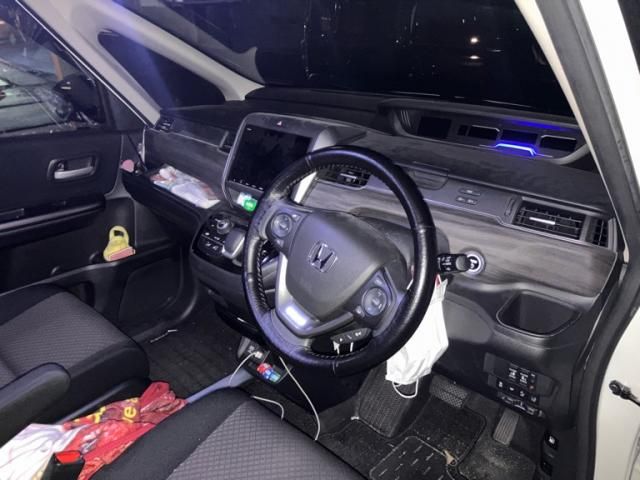 HONDA FREED HYBRID 2023