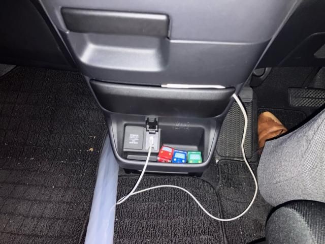 HONDA FREED HYBRID 2023