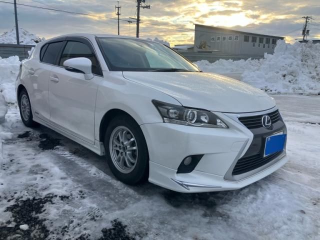 TOYOTA LEXUS CT200h 2014