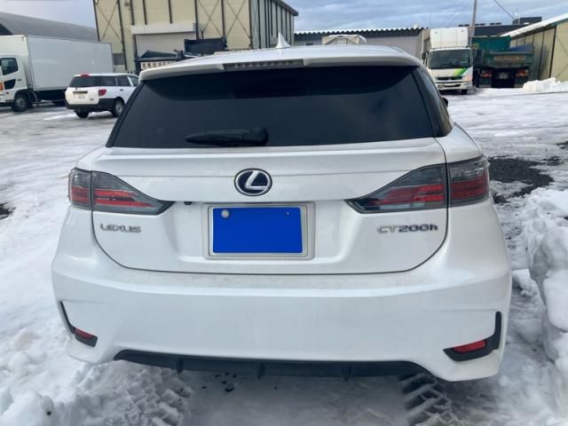 TOYOTA LEXUS CT200h 2014