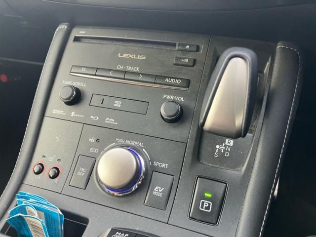 TOYOTA LEXUS CT200h 2014