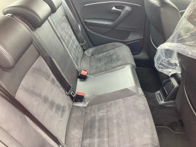 VOLKSWAGEN VOLKSWAGEN POLO 2017