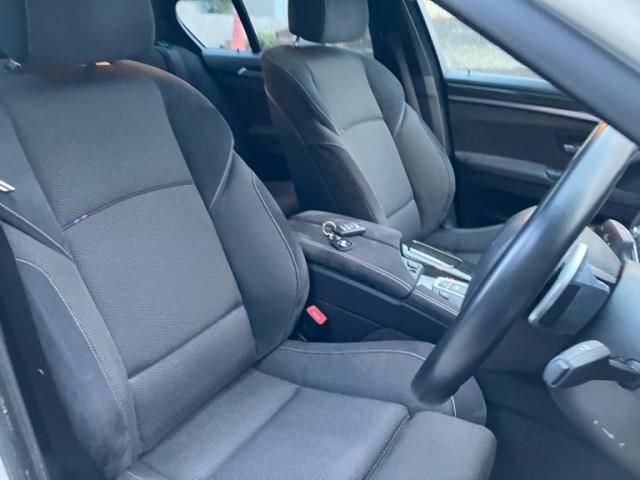 BMW BMW 5series sedan 2011