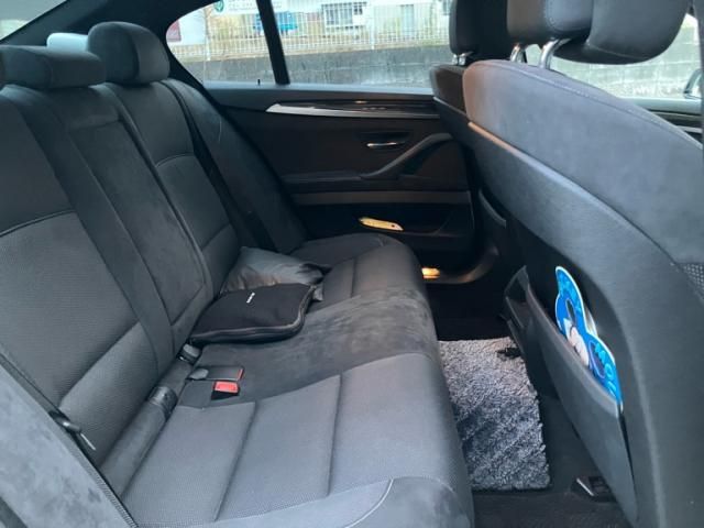 BMW BMW 5series sedan 2011