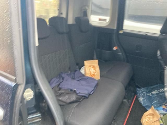 TOYOTA ROOMY 4WD 2019