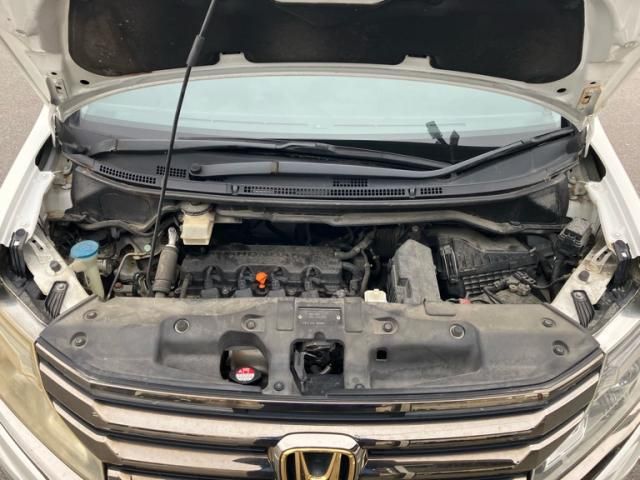 HONDA STEPWAGON SPADA 2013