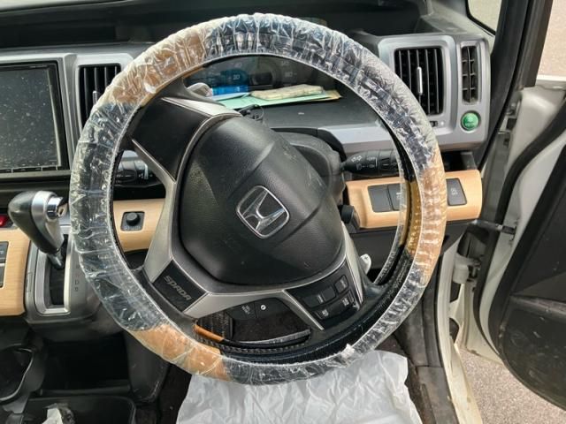 HONDA STEPWAGON SPADA 2013