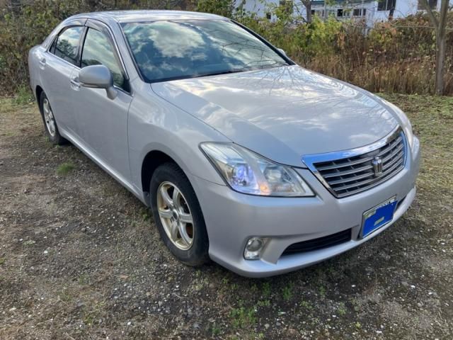 TOYOTA CROWN sedan 4WD 2012