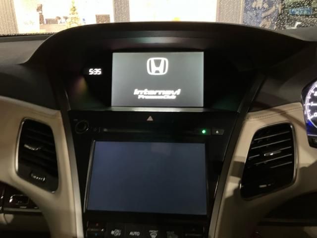 HONDA LEGEND HYBRID 2015