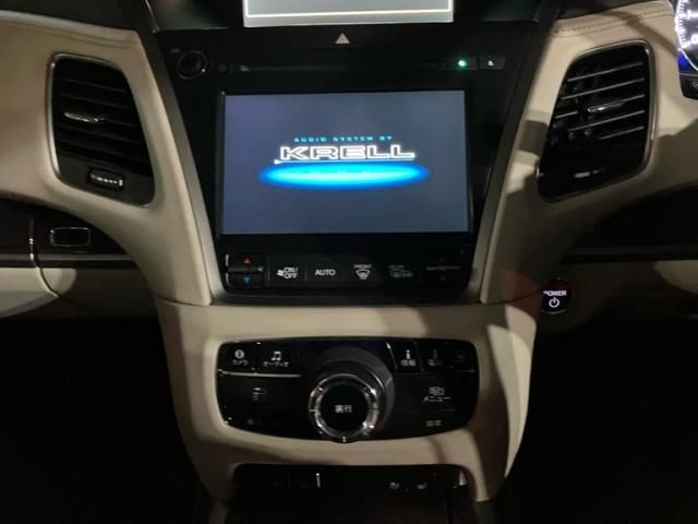 HONDA LEGEND HYBRID 2015