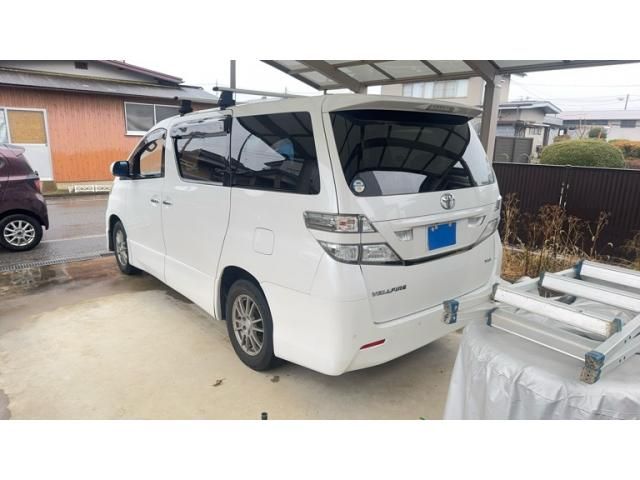 TOYOTA VELLFIRE 4WD 2010