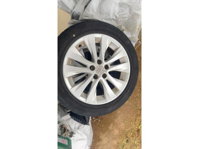 TOYOTA VELLFIRE 4WD 2010