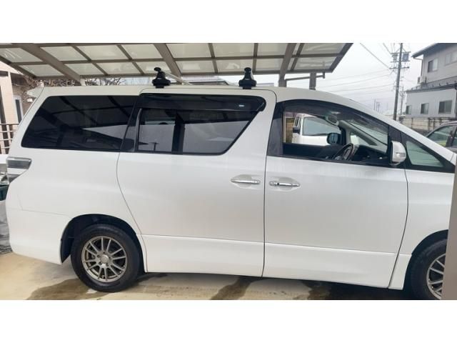 TOYOTA VELLFIRE 4WD 2010