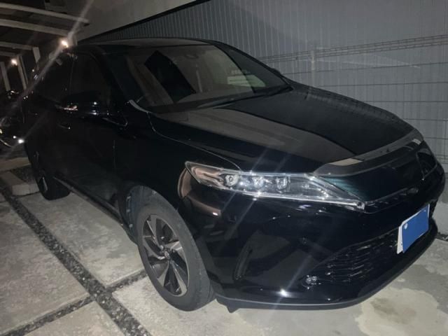 TOYOTA HARRIER 4WD 2018