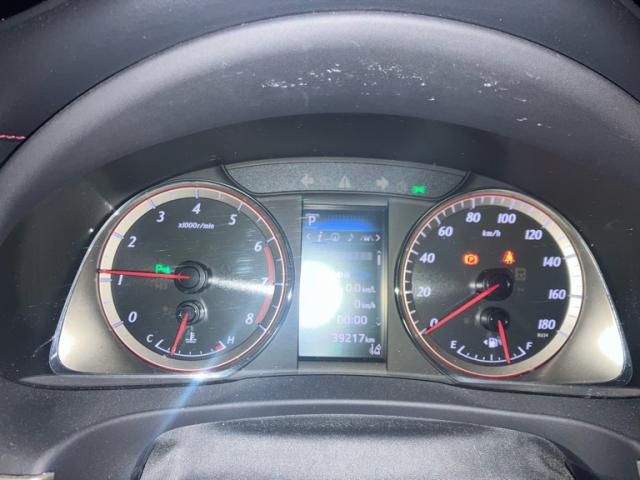 TOYOTA HARRIER 4WD 2018