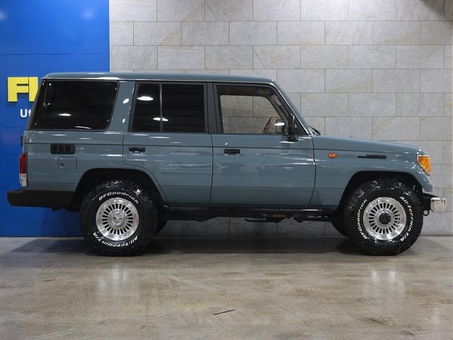 TOYOTA LANDCRUISER PRADO 1995