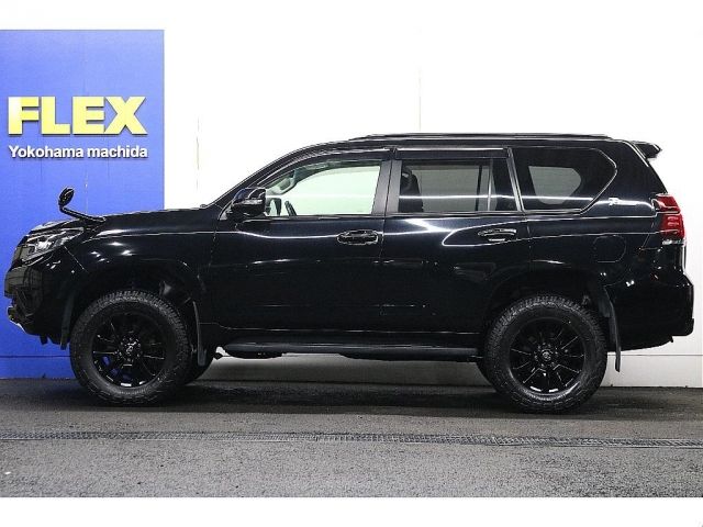 TOYOTA LANDCRUISER PRADO 2021