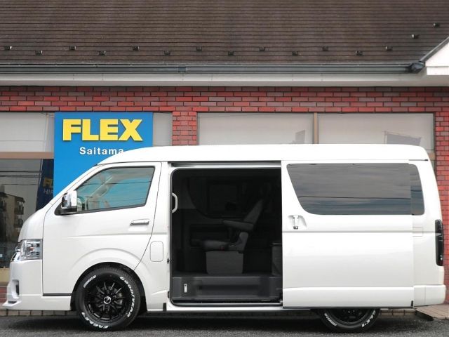 TOYOTA HIACE wagon 4WD 2023