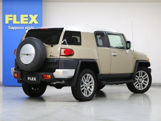 TOYOTA FJ CRUISER 4WD 2017