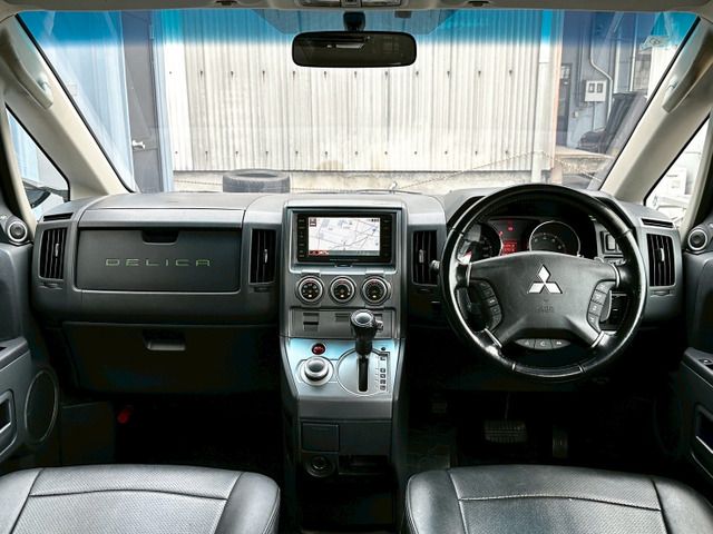 MITSUBISHI DELICA D:5 4WD 2007