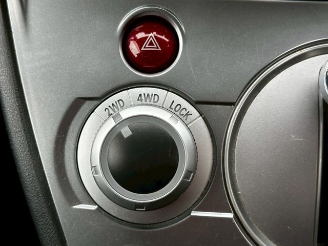 MITSUBISHI DELICA D:5 4WD 2008