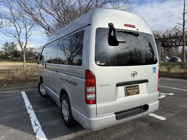 TOYOTA HIACE van 4WD 2006