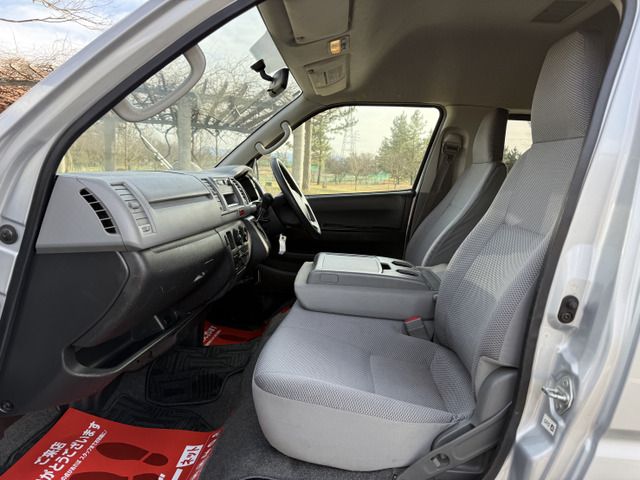 TOYOTA HIACE van 4WD 2006