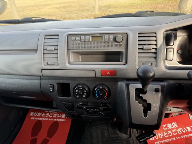TOYOTA HIACE van 4WD 2006