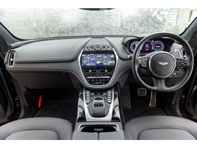 ASTON MARTIN ASTON MARTIN SUV 2024