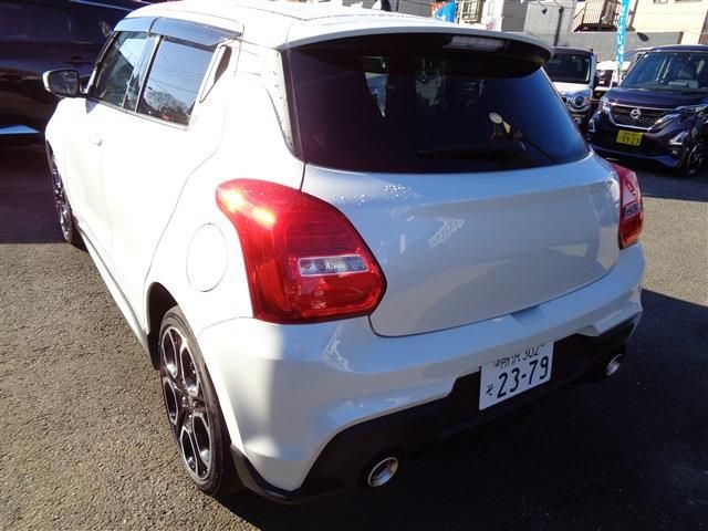 SUZUKI SWIFT 2022