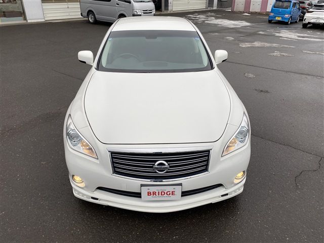 NISSAN FUGA 4WD 2011