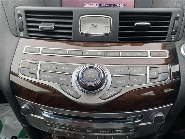 NISSAN FUGA 4WD 2011