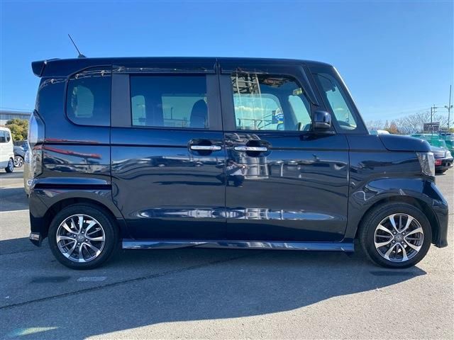 HONDA N BOX CUSTOM 2021