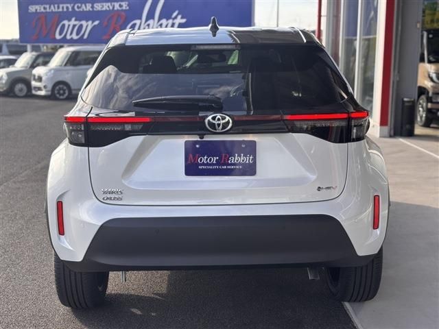 TOYOTA YARIS CROSS HYBRID 2025