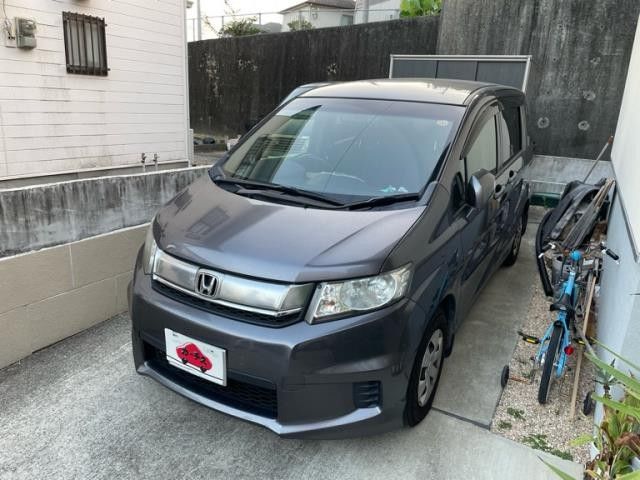 HONDA FREED Spike 2015