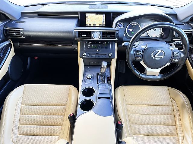TOYOTA LEXUS RC300h 2015