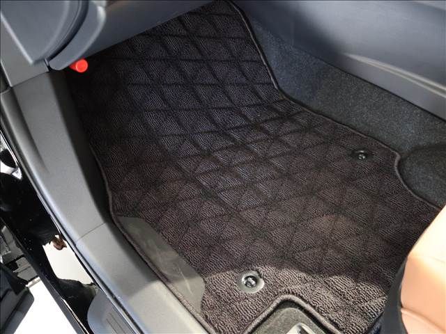 TOYOTA CROWN SPORT 2024